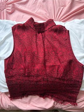 Women's Red Patterned Sleeveless Mock Neck 100% Silk Top